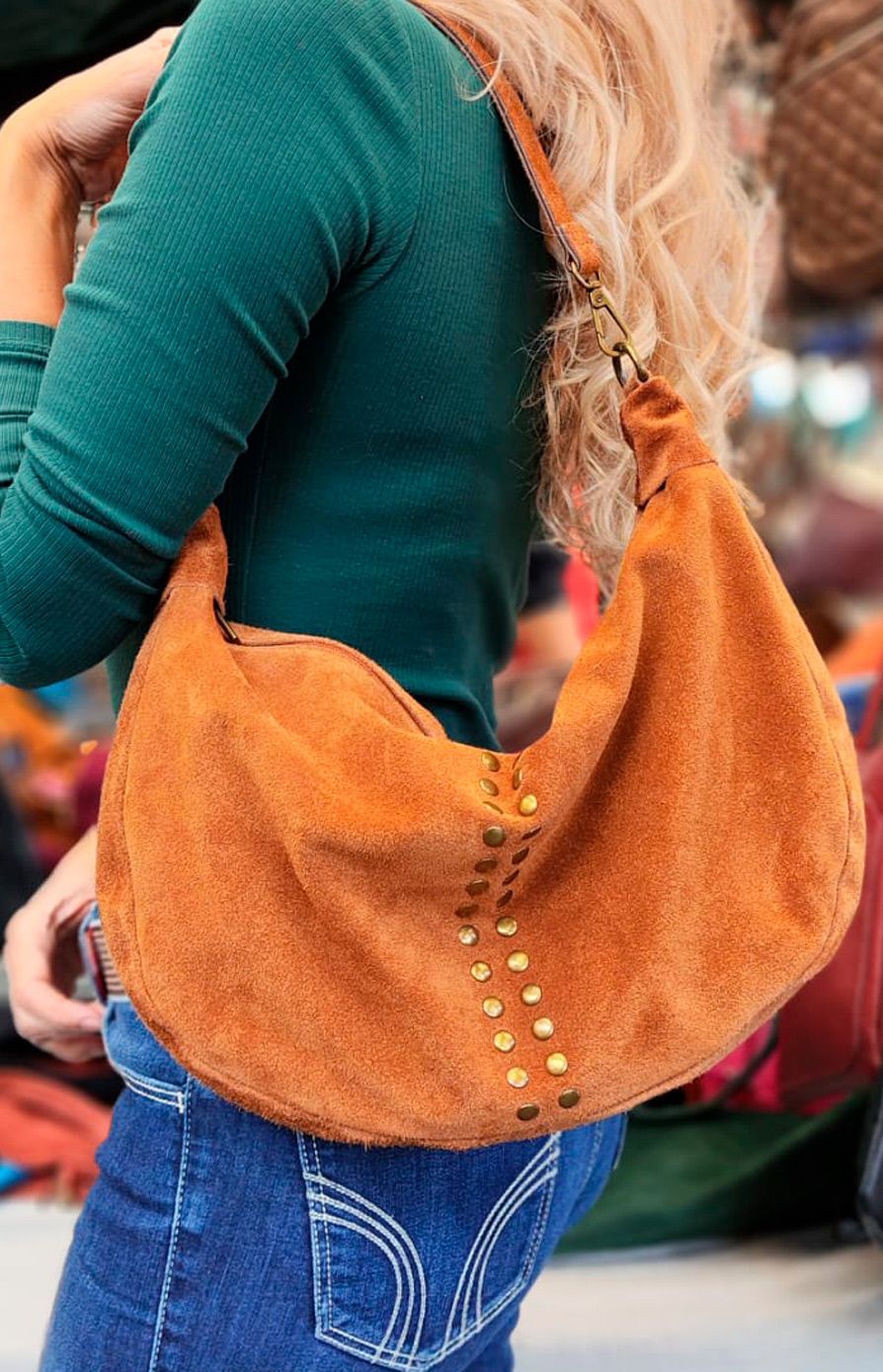 Bolso Milenka. Bolso de serraje con tacchuelas - Imagen 5