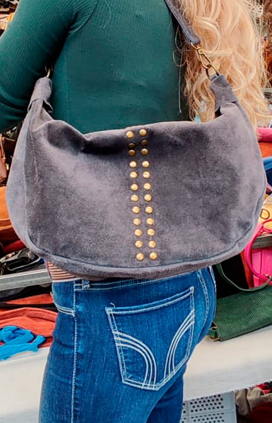 Bolso Milenka. Bolso de serraje con tacchuelas