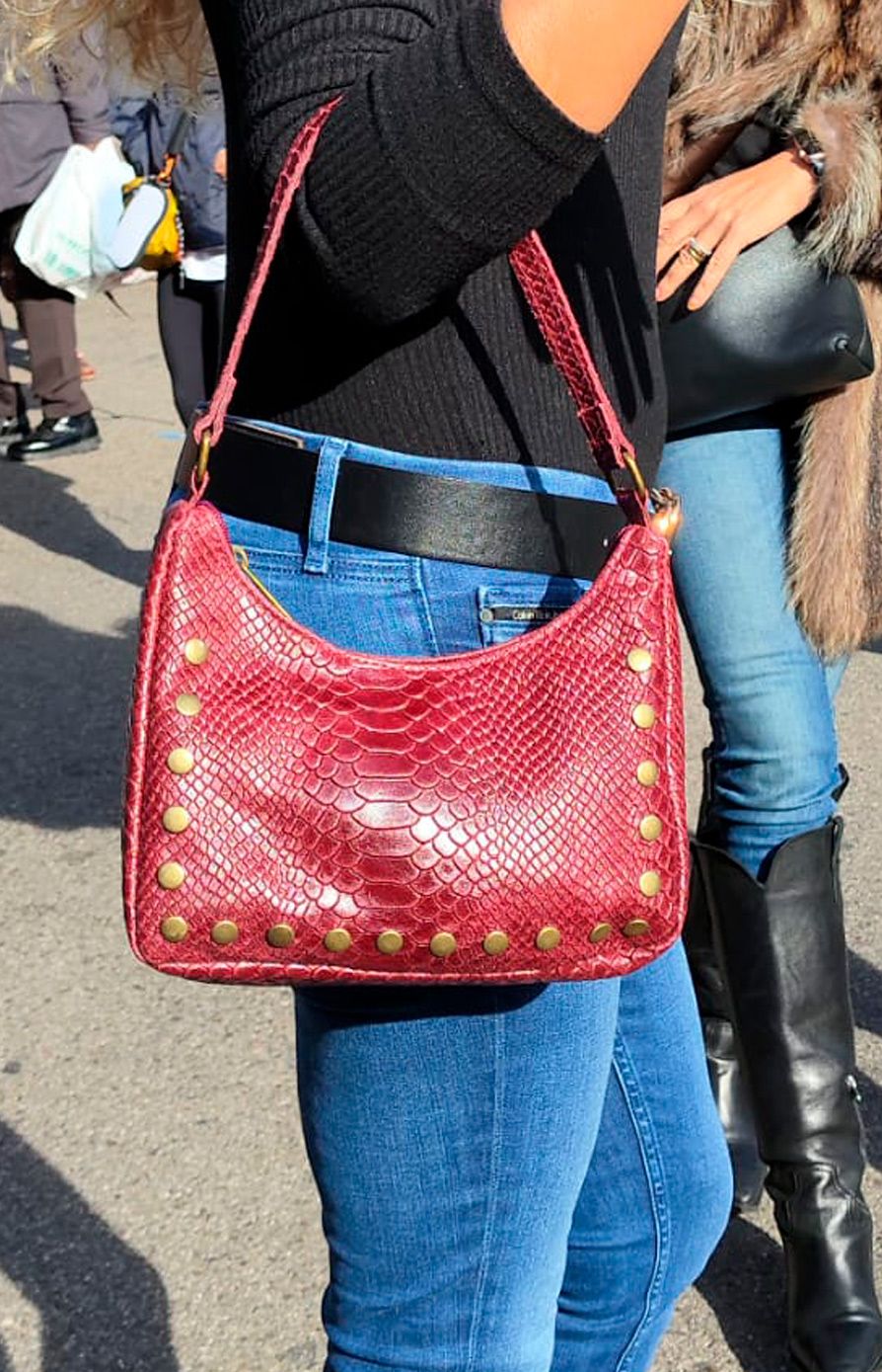 Bolso Susana. Bolso pequeño con tachuelas - Imagen 4