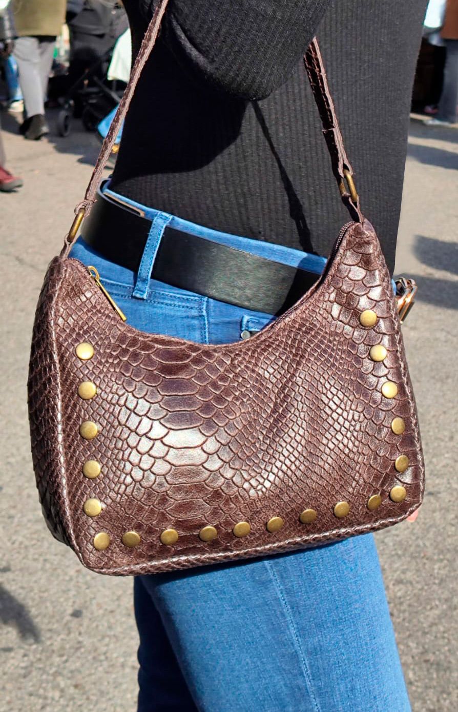 Bolso Susana. Bolso pequeño con tachuelas - Imagen 5