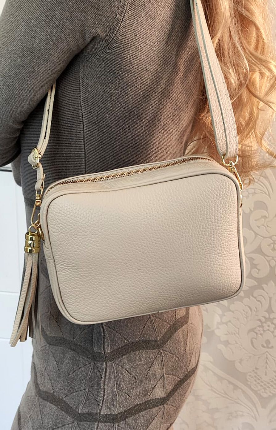 Bolso Estela. Bolso tipo neceser con borla - Imagen 6