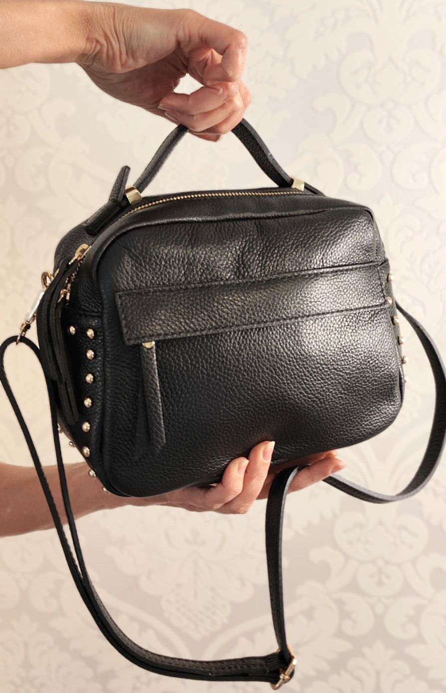 Bolso Noelia. Bolso tipo neceser con tachuelas - Imagen 4