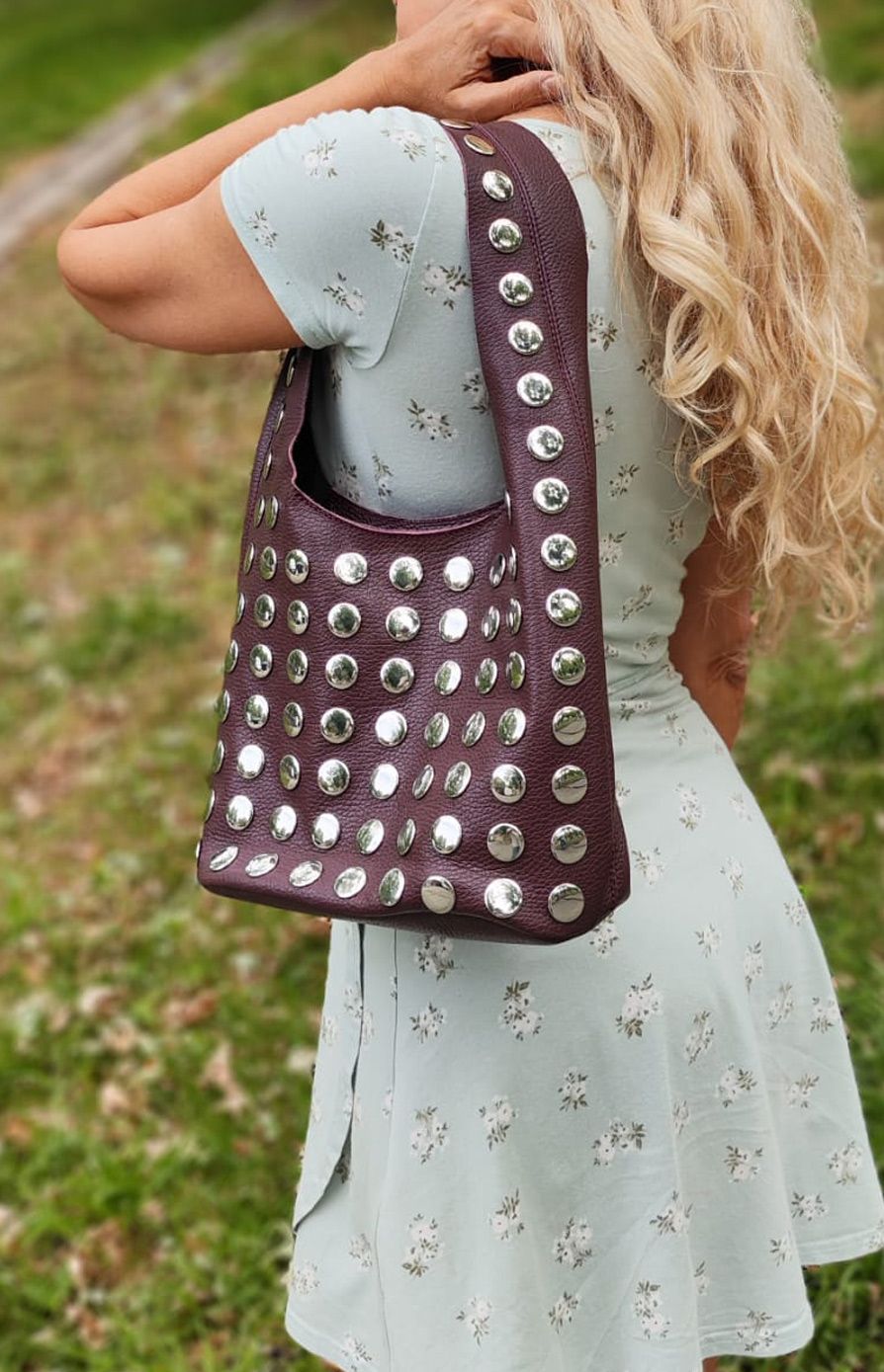 Bolso Amelia. Bolso con tachuelas - Imagen 7