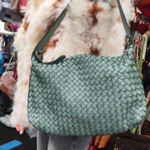 Bolso Pilar. Bolso de piel lavada