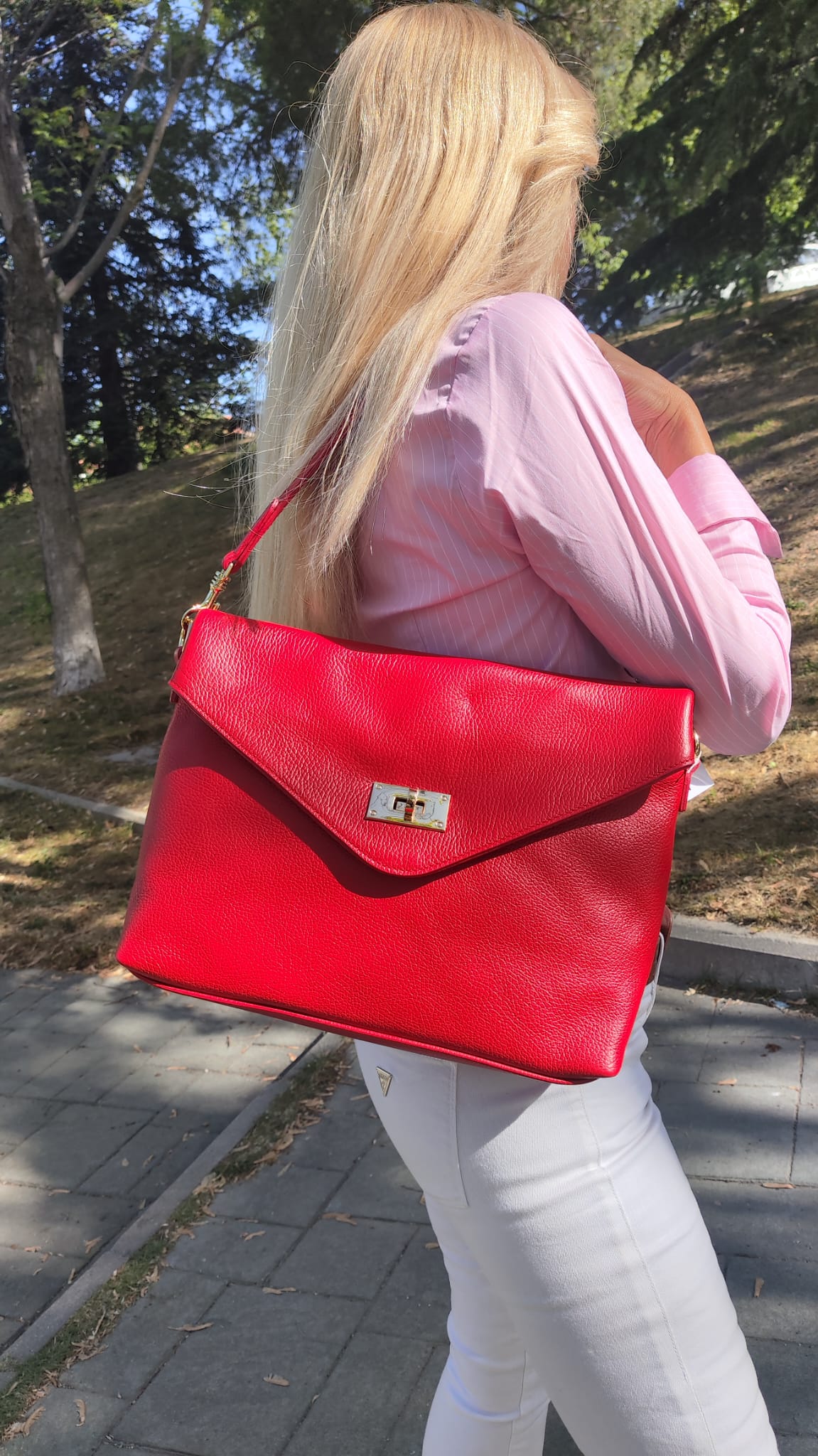Bolso Lía. Bolso con cierre dorado - Imagen 3